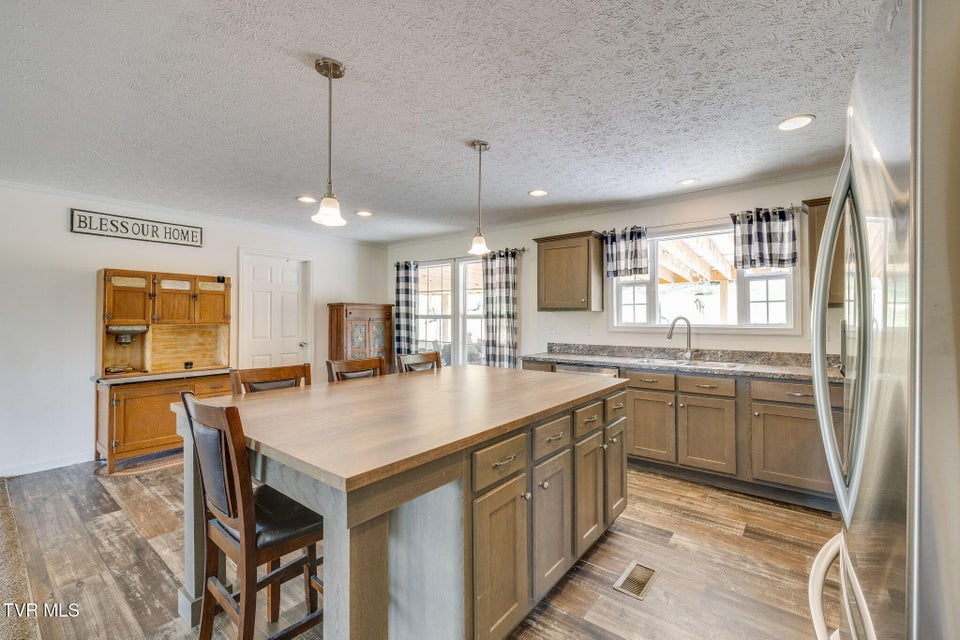 Photo #13: 15650 Kingsport Highway