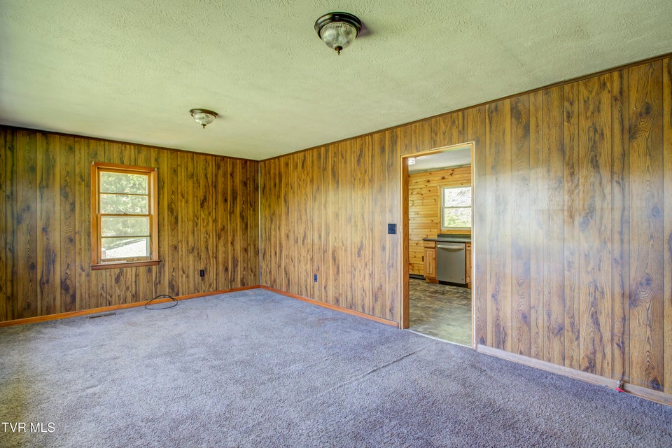 Photo #5: 264 Terrace Avenue