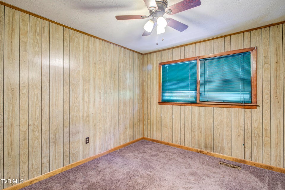 Photo #11: 264 Terrace Avenue