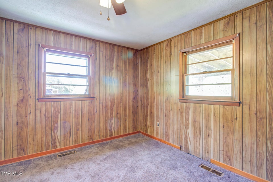 Photo #13: 264 Terrace Avenue