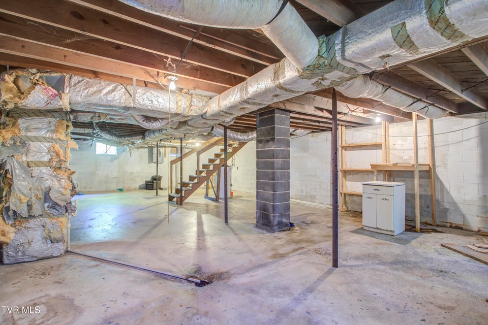 Photo #18: 264 Terrace Avenue