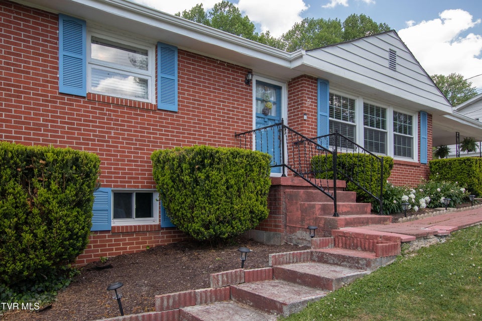 Photo #5: 501 Cheyenne Road