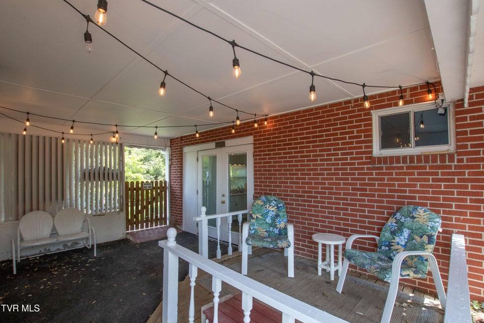 Photo #6: 501 Cheyenne Road