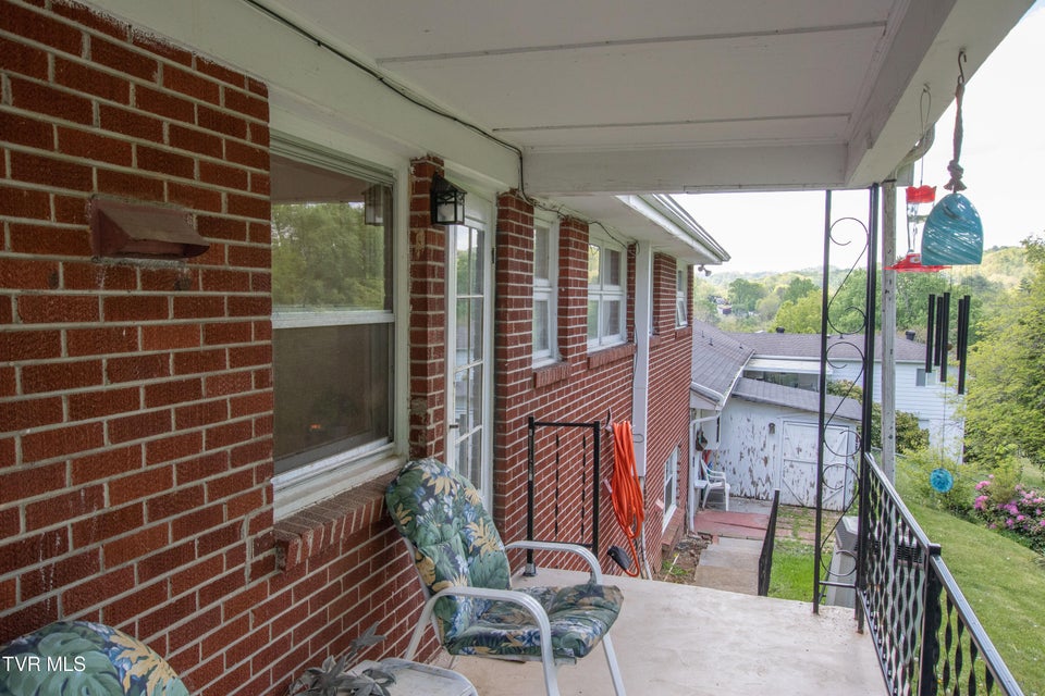 Photo #10: 501 Cheyenne Road