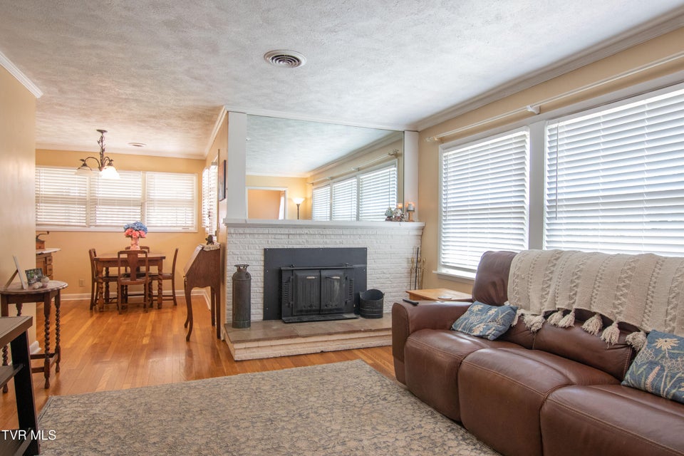 Photo #15: 501 Cheyenne Road