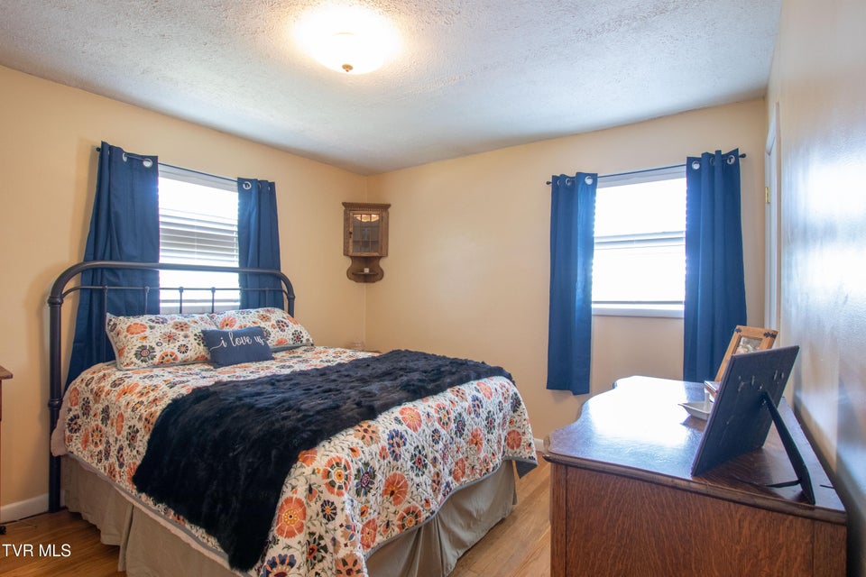 Photo #28: 501 Cheyenne Road