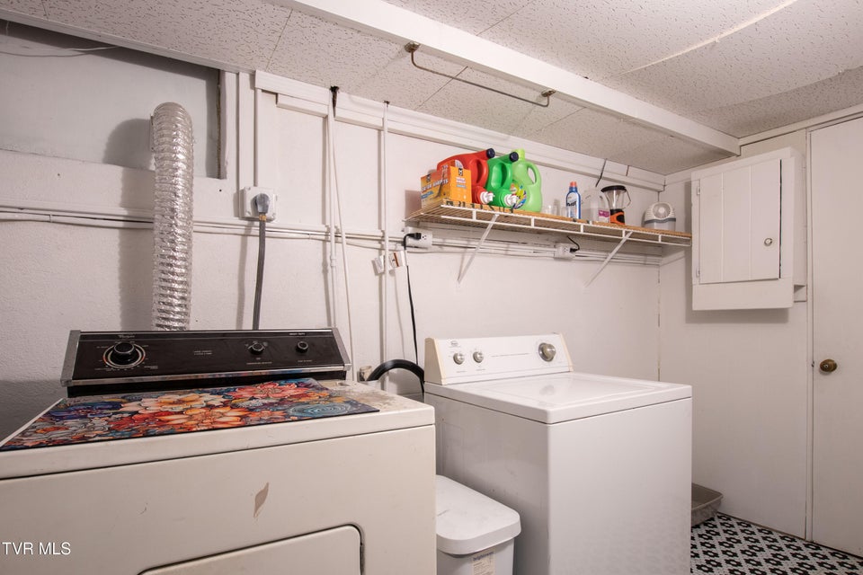 Photo #43: 501 Cheyenne Road