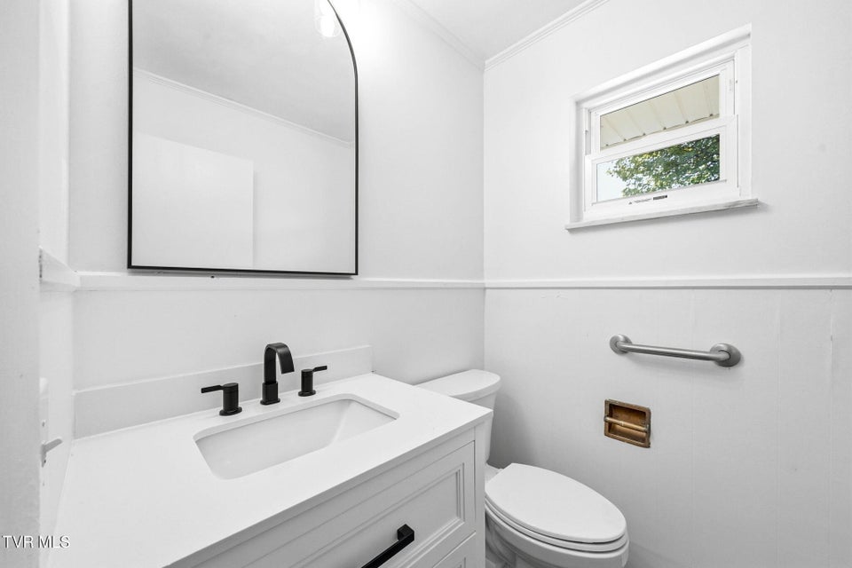 Photo #3: 212 Alderman Drive