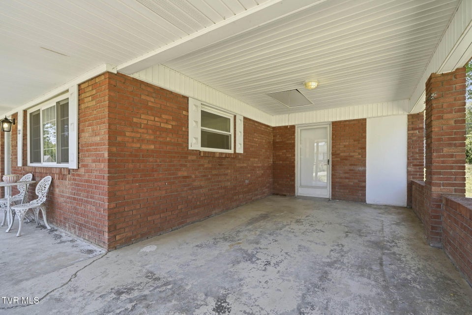 Photo #19: 212 Alderman Drive