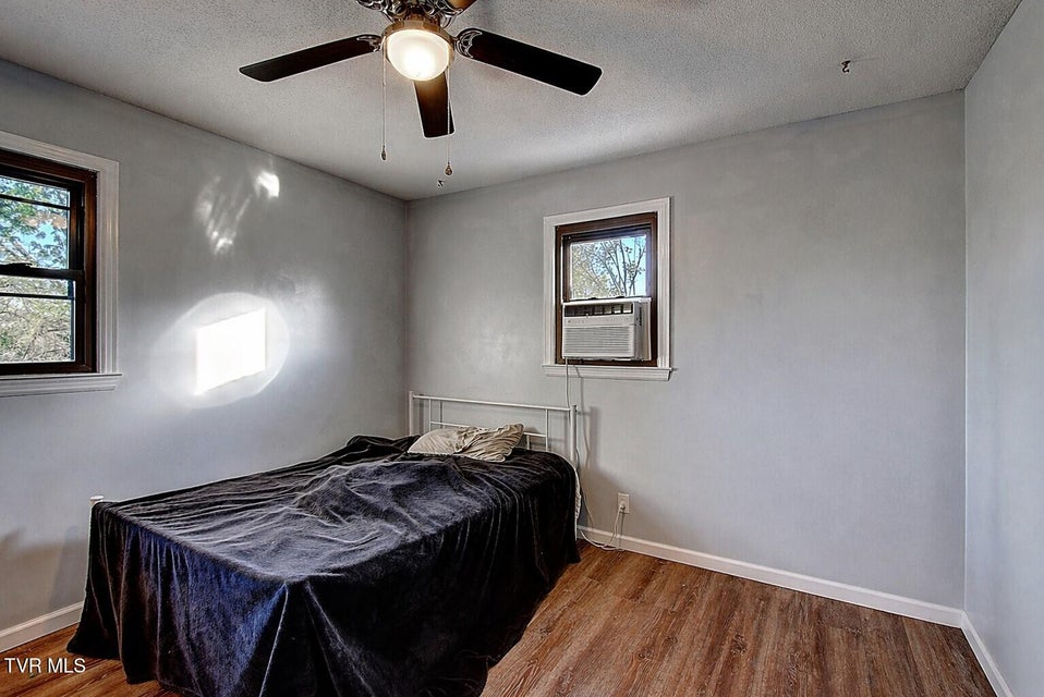 Photo #19: 161 Grandview Road