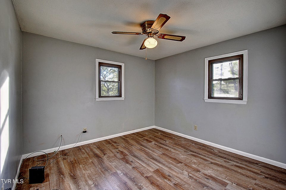 Photo #22: 161 Grandview Road