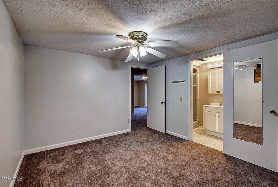 Photo #35: 161 Grandview Road