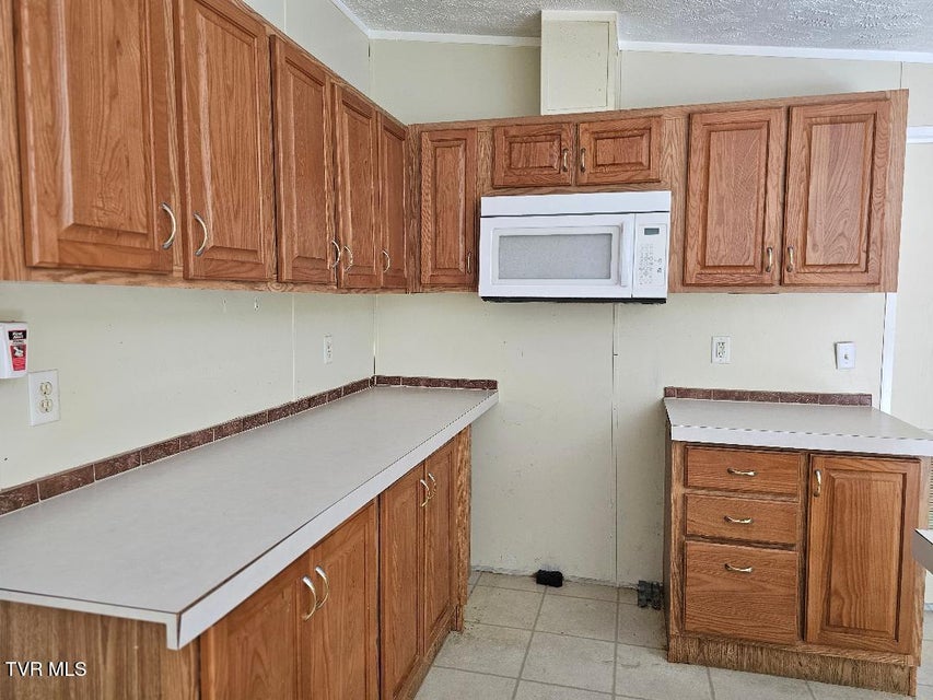 Photo #12: 8802 Gateway Drive
