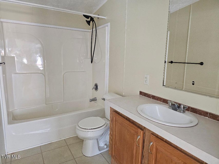 Photo #19: 8802 Gateway Drive