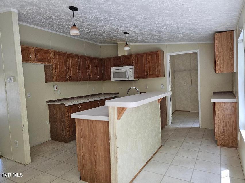Photo #11: 8802 Gateway Drive