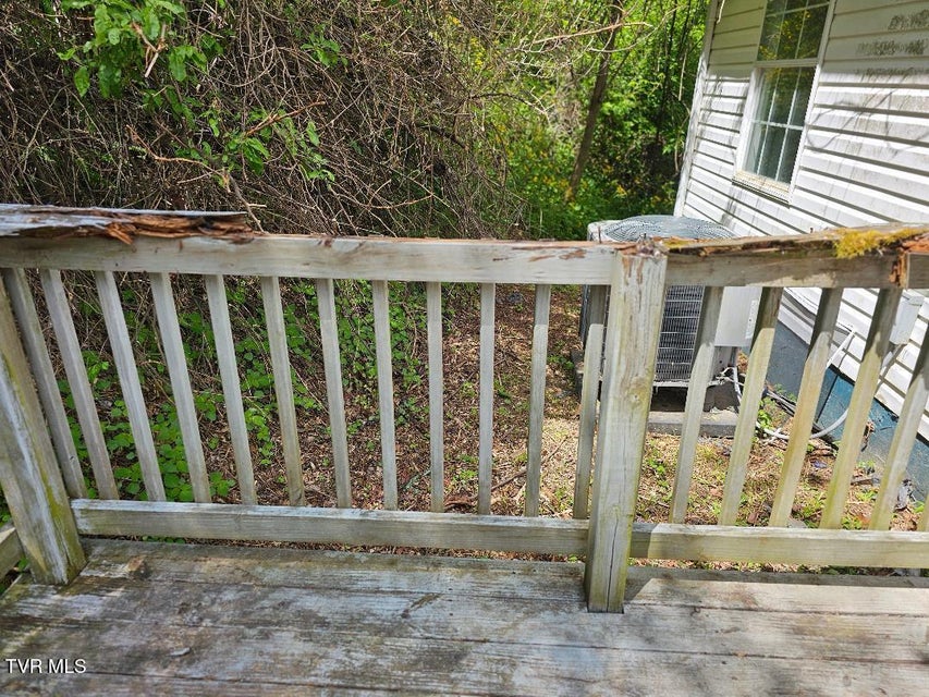 Photo #27: 8802 Gateway Drive