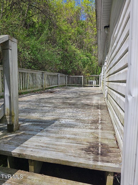 Photo #28: 8802 Gateway Drive