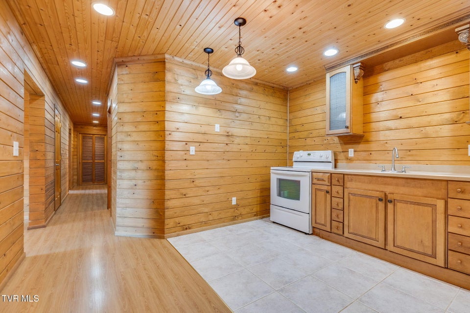 Photo #39: 4303 Highway 11w 