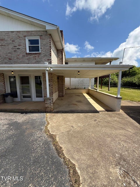 Photo #9: 914 Mountain View Road