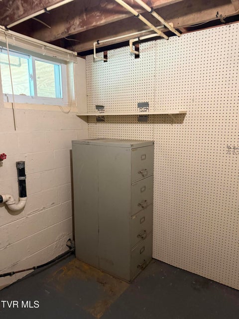 Photo #53: 914 Mountain View Road