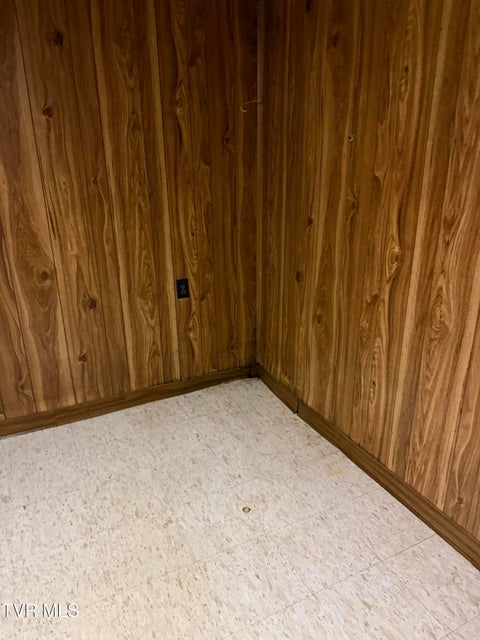 Photo #52: 914 Mountain View Road