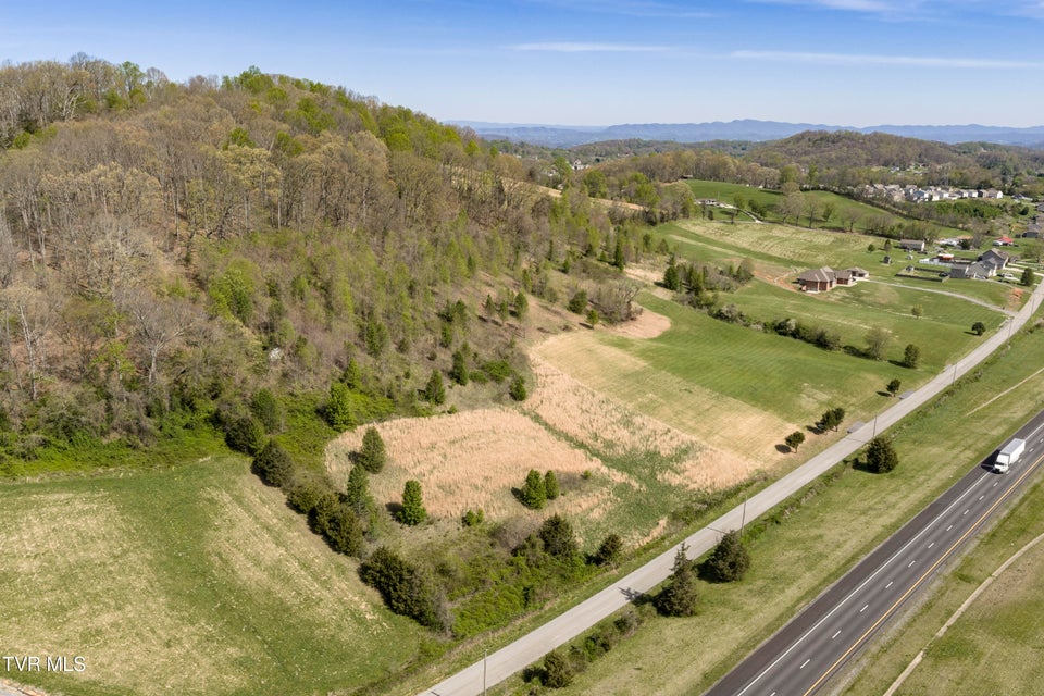 Photo #3: 2964 Rock Springs Road