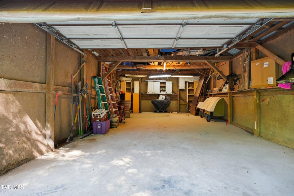 Photo #49: 2235 Wampler Hollow Road