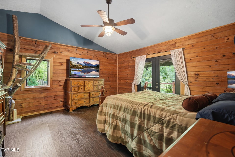 Photo #33: 2235 Wampler Hollow Road