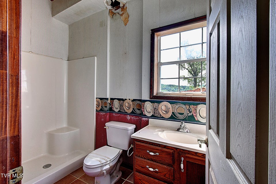 Photo #11: 168 Degrasse Lane