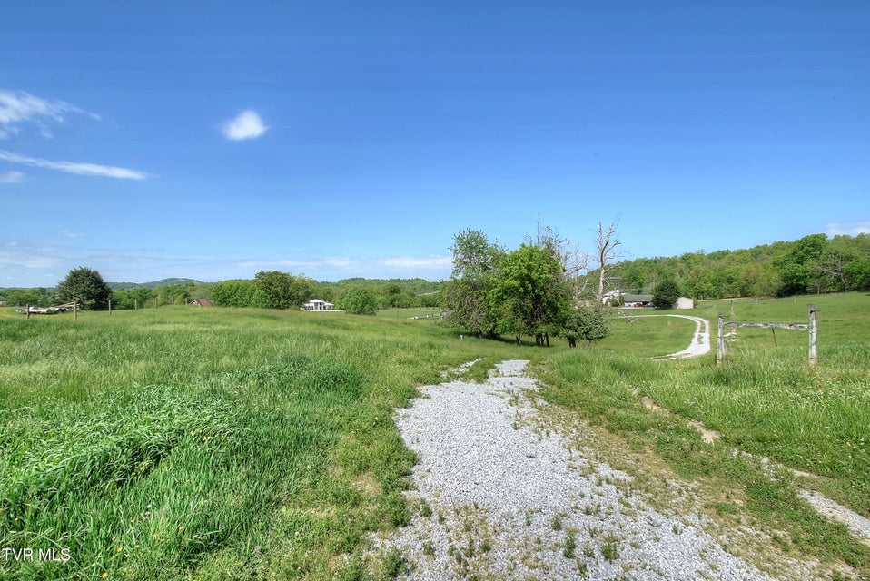 Photo #22: 168 Degrasse Lane