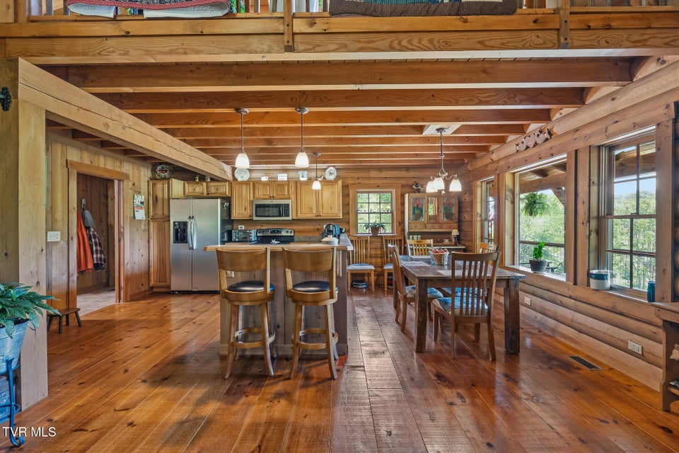 Photo #9: 2080 Allens Bridge Road