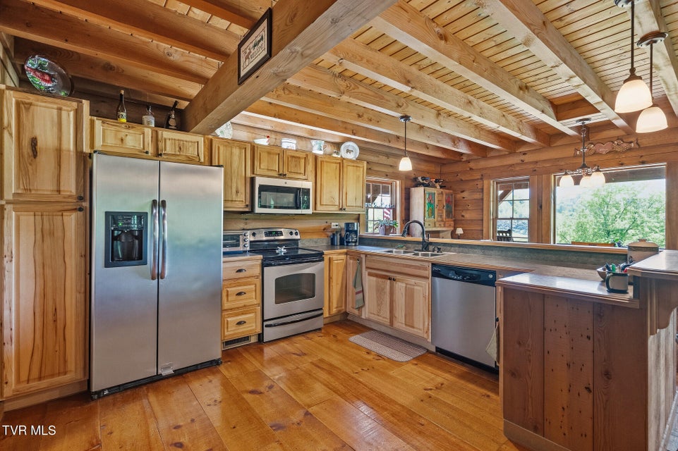 Photo #13: 2080 Allens Bridge Road