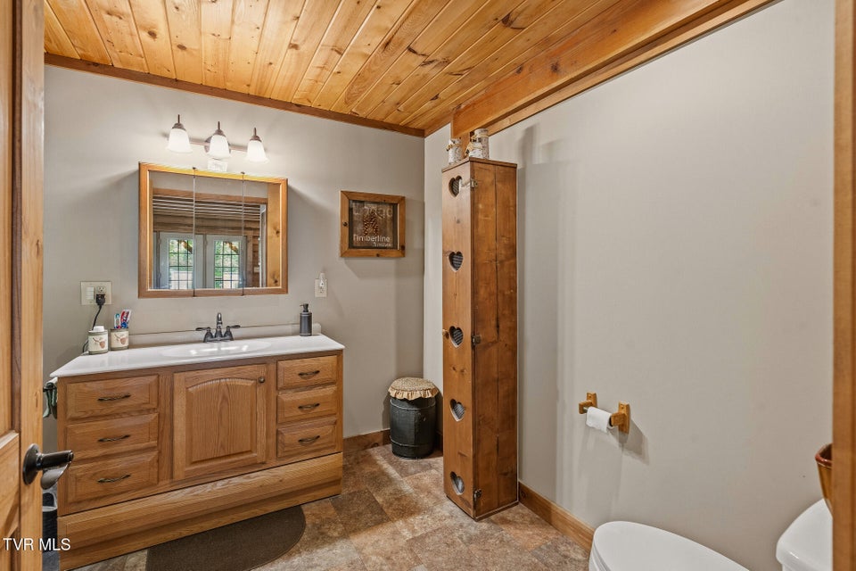 Photo #20: 2080 Allens Bridge Road