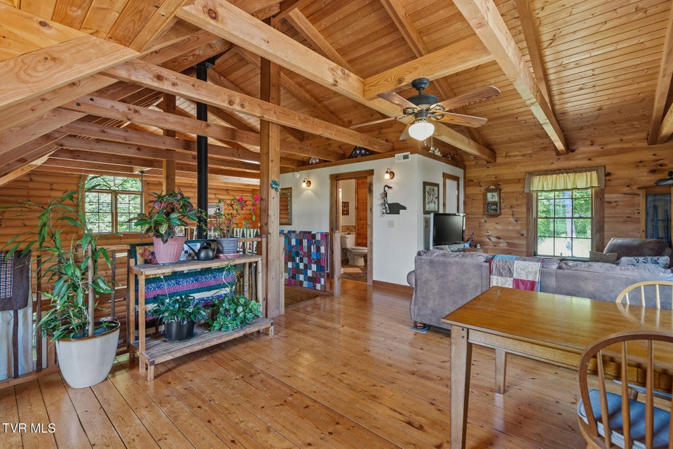 Photo #35: 2080 Allens Bridge Road