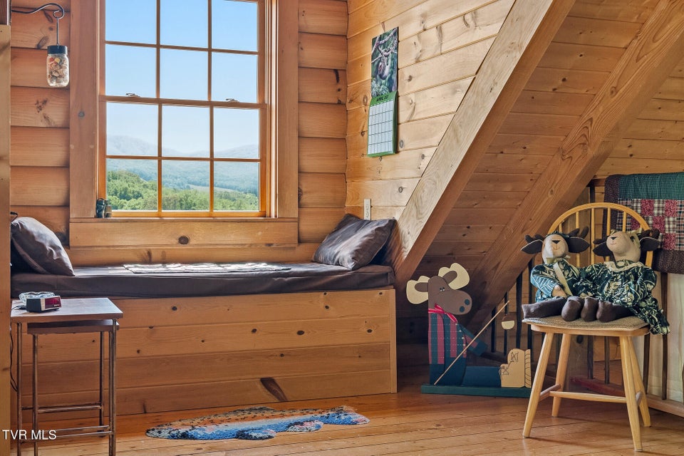 Photo #34: 2080 Allens Bridge Road