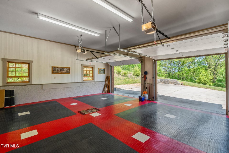 Photo #25: 2080 Allens Bridge Road