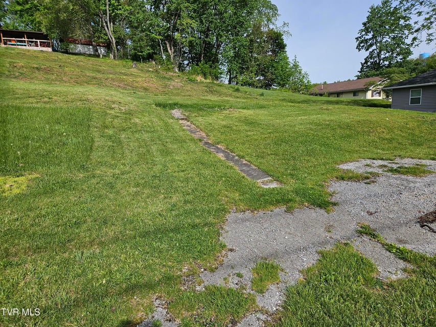 Photo #3: 108 Cherry Street