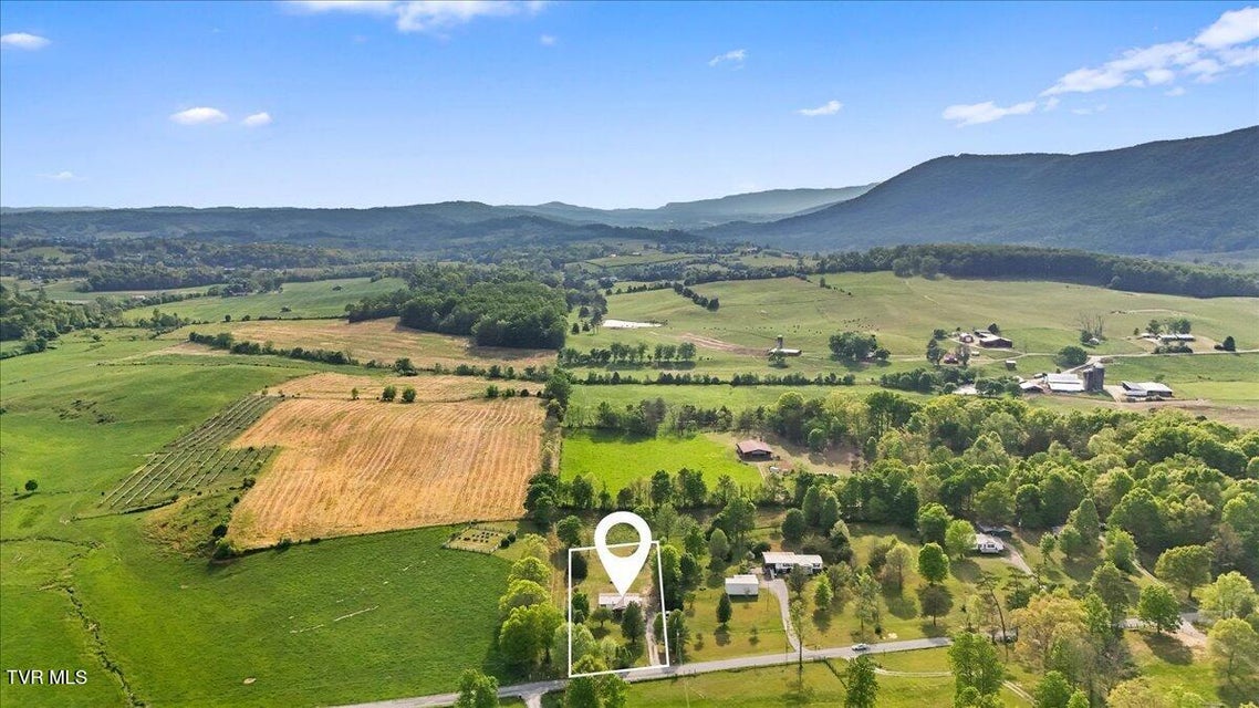 Photo #34: 480 Russell Hill Road