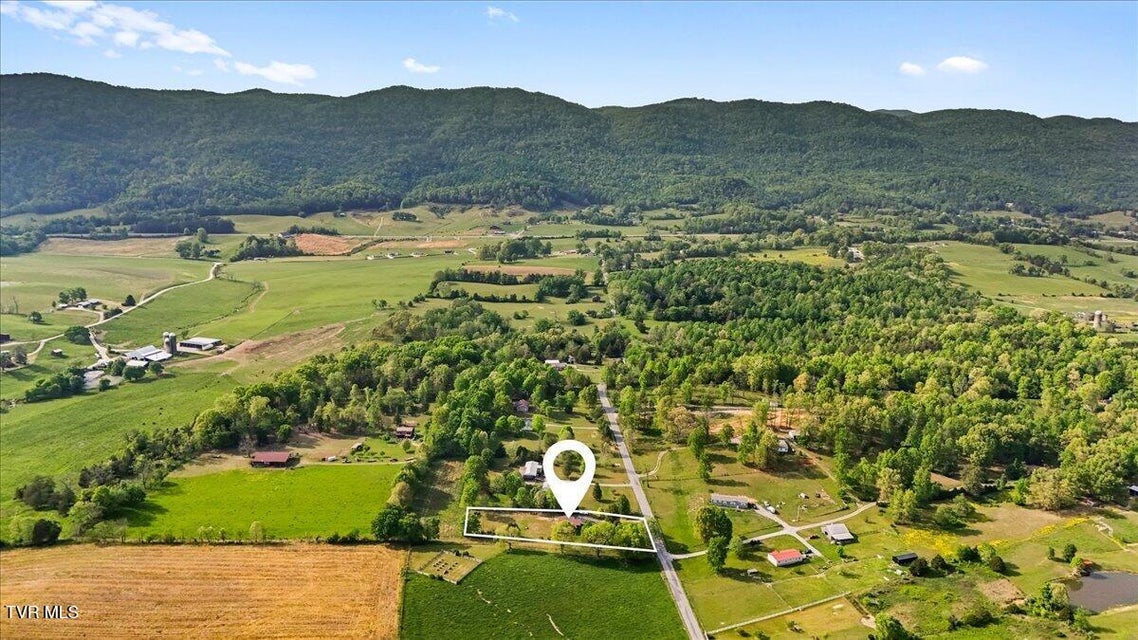 Photo #36: 480 Russell Hill Road