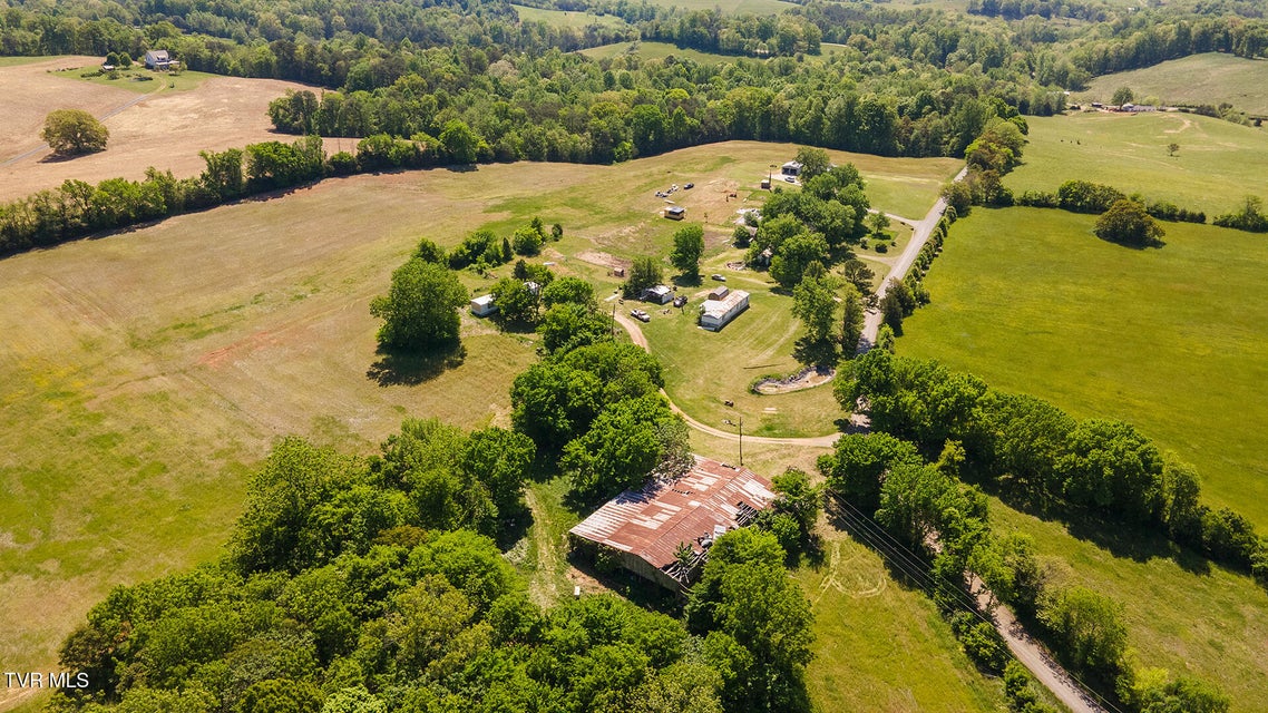 Photo #46: 822 Sunlight Road