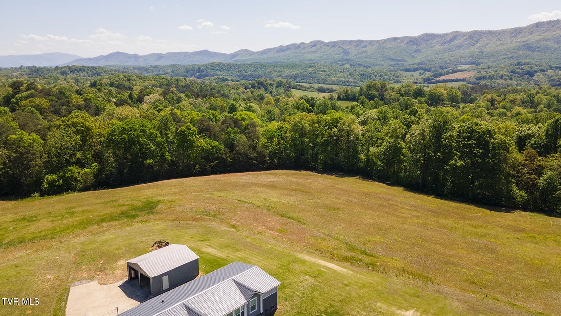 Photo #37: 822 Sunlight Road