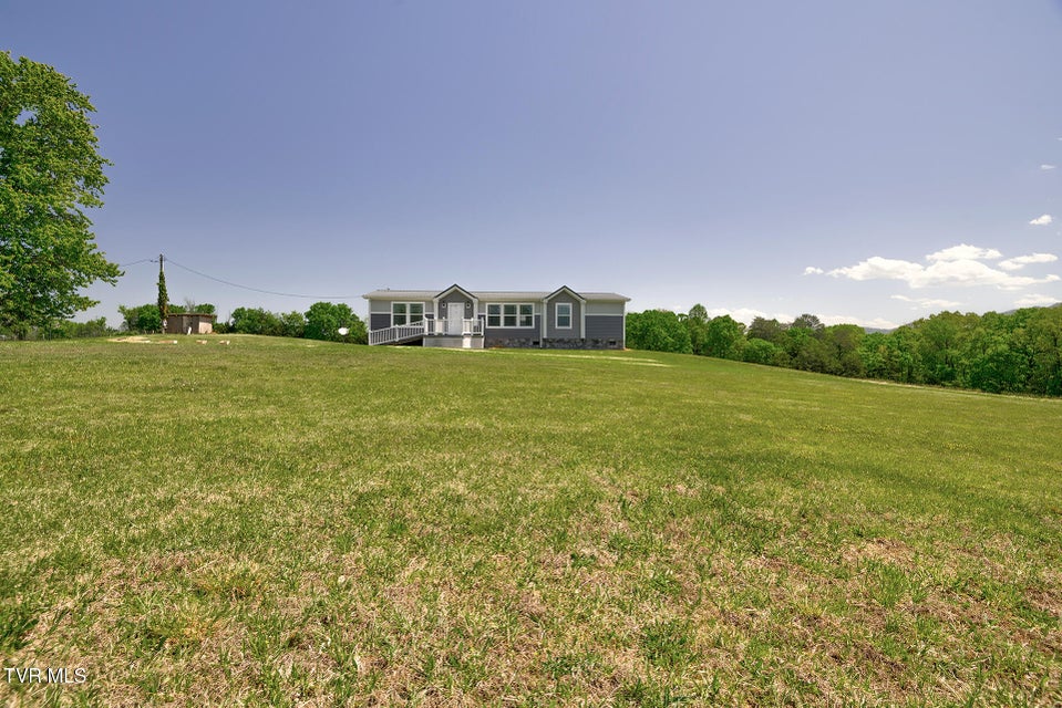 Photo #72: 822 Sunlight Road