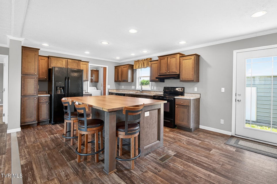 Photo #13: 822 Sunlight Road