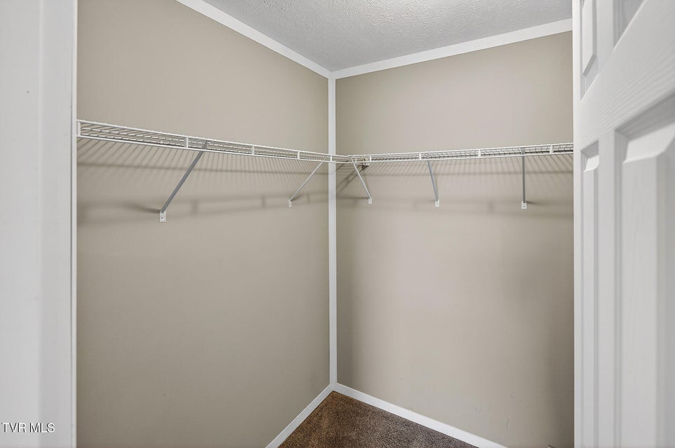 Photo #31: 822 Sunlight Road