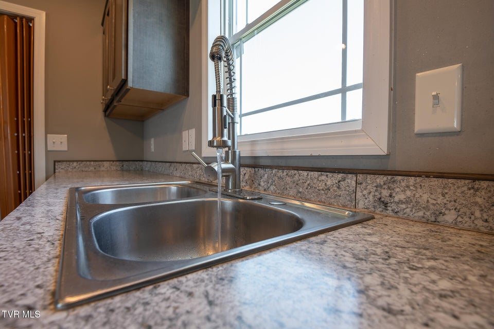 Photo #12: 822 Sunlight Road