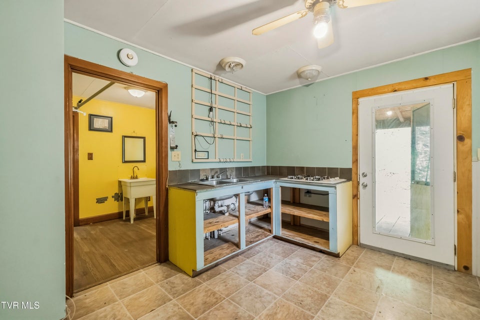 Photo #10: 235 House Road