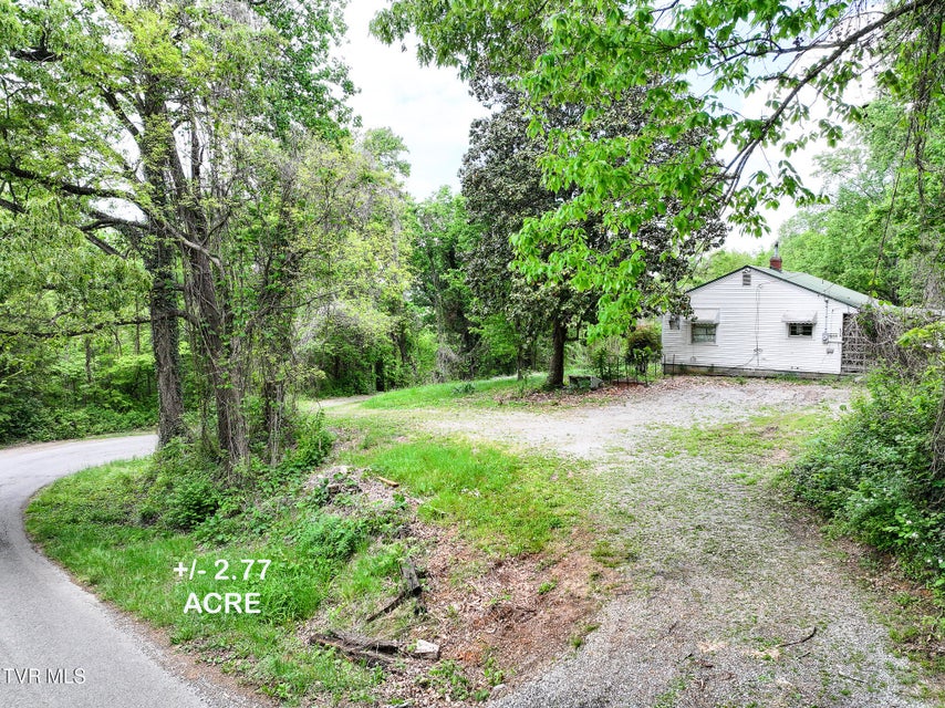 Photo #23: 235 House Road