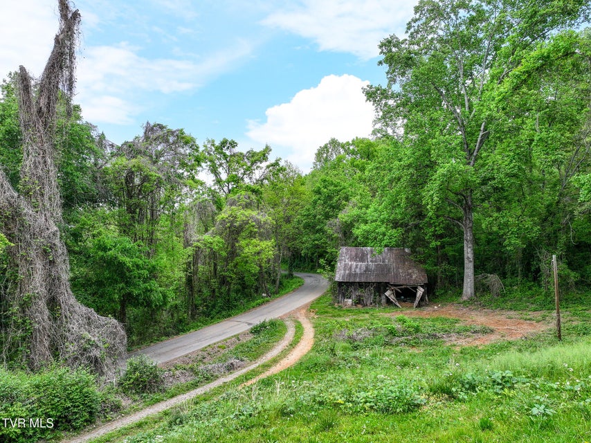 Photo #25: 235 House Road