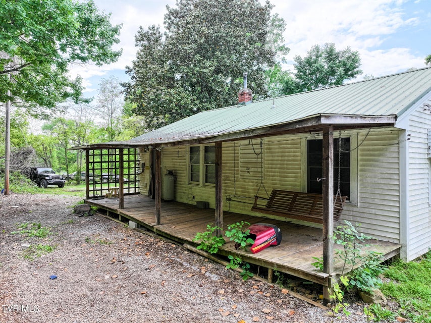 Photo #31: 235 House Road