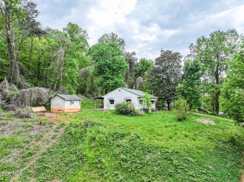 Photo #44: 235 House Road